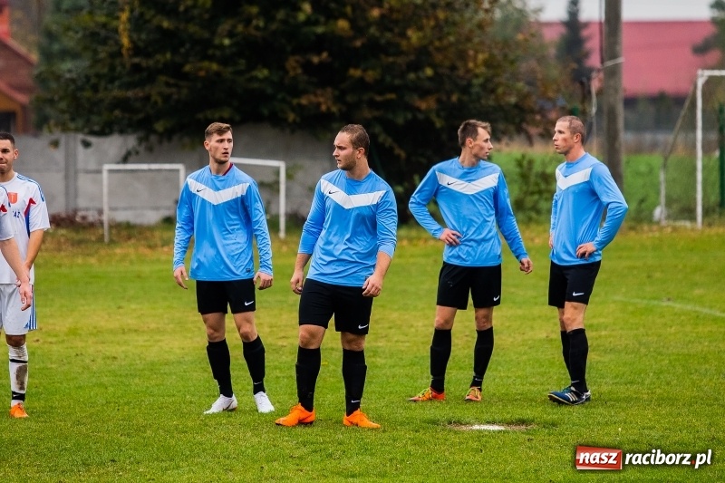 Zdjęcie w galerii na portalu naszraciborz.pl: Niespodzianka w Krzanowicach. LKS Pawłów lepszy od zespołu z podium A klasy wiadomości z regionu