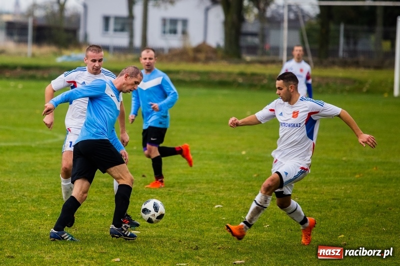 Zdjęcie w galerii na portalu naszraciborz.pl: Niespodzianka w Krzanowicach. LKS Pawłów lepszy od zespołu z podium A klasy wiadomości z regionu