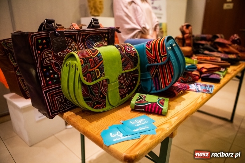 Zdjęcie w galerii na portalu naszraciborz.pl: XV Raciborski Festiwal Podróżniczy Wiatraki. Dużo opowieści i Banana Boat wiadomości z regionu