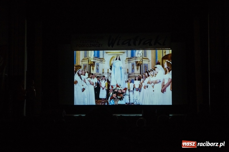 Zdjęcie w galerii na portalu naszraciborz.pl: XV Raciborski Festiwal Podróżniczy Wiatraki. Dużo opowieści i Banana Boat wiadomości z regionu