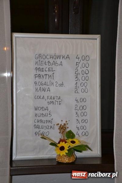 Zdjęcie w galerii na portalu naszraciborz.pl: Biesiada lekarstwem na pluchę. Oktoberfest w Roszkowie  wiadomości z regionu