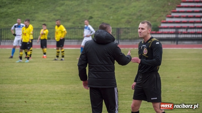Zdjęcie w galerii na portalu naszraciborz.pl: Nokaut w końcówce spotkania! Unia Racibórz przegrywa 2:3 wiadomości z regionu