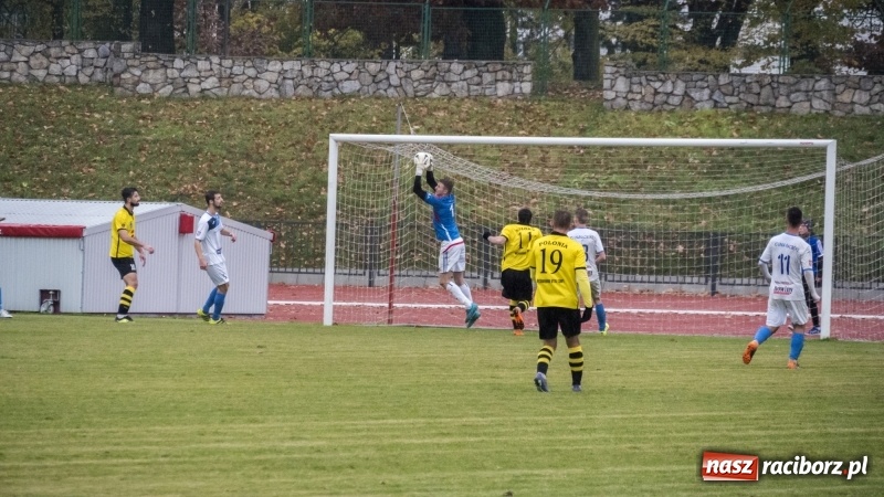 Zdjęcie w galerii na portalu naszraciborz.pl: Nokaut w końcówce spotkania! Unia Racibórz przegrywa 2:3 wiadomości z regionu