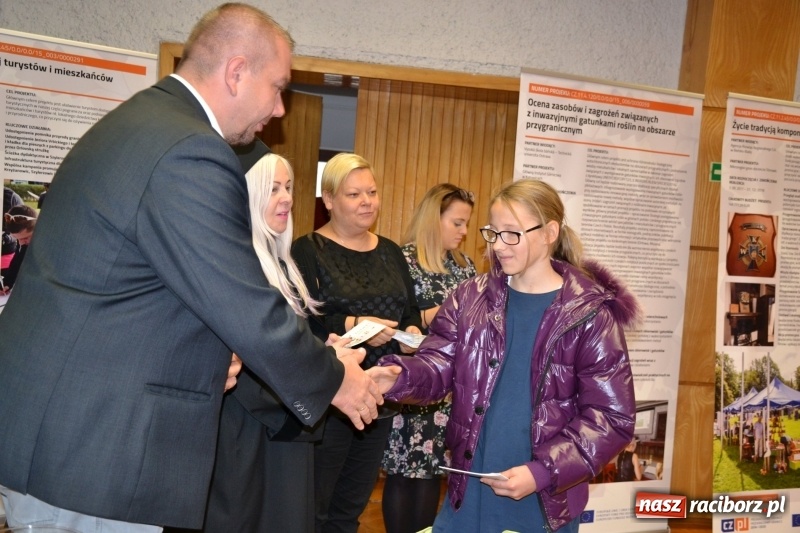 Zdjęcie w galerii na portalu naszraciborz.pl: Najmłodsi studenci gminy Krzyżanowice zainaugurowali rok akademicki  wiadomości z regionu