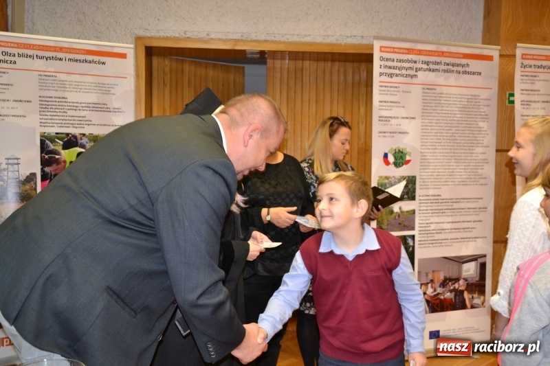 Zdjęcie w galerii na portalu naszraciborz.pl: Najmłodsi studenci gminy Krzyżanowice zainaugurowali rok akademicki  wiadomości z regionu