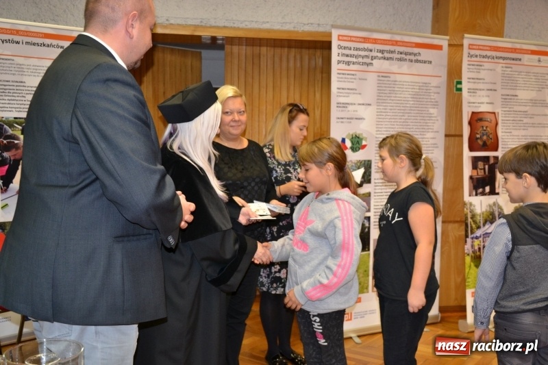 Zdjęcie w galerii na portalu naszraciborz.pl: Najmłodsi studenci gminy Krzyżanowice zainaugurowali rok akademicki  wiadomości z regionu