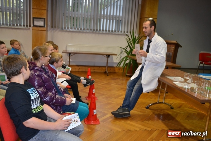 Zdjęcie w galerii na portalu naszraciborz.pl: Najmłodsi studenci gminy Krzyżanowice zainaugurowali rok akademicki  wiadomości z regionu