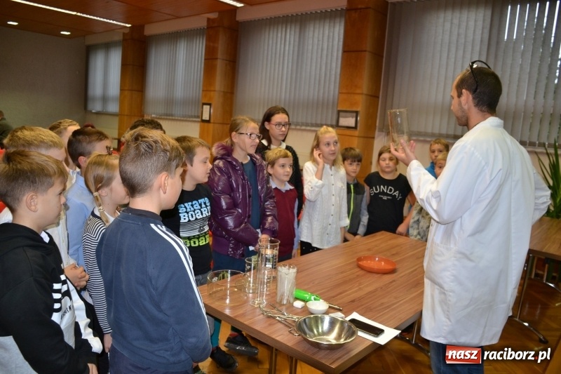 Zdjęcie w galerii na portalu naszraciborz.pl: Najmłodsi studenci gminy Krzyżanowice zainaugurowali rok akademicki  wiadomości z regionu