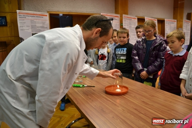 Zdjęcie w galerii na portalu naszraciborz.pl: Najmłodsi studenci gminy Krzyżanowice zainaugurowali rok akademicki  wiadomości z regionu