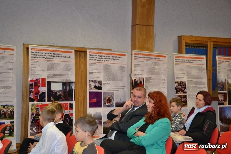 Zdjęcie w galerii na portalu naszraciborz.pl: Najmłodsi studenci gminy Krzyżanowice zainaugurowali rok akademicki  wiadomości z regionu