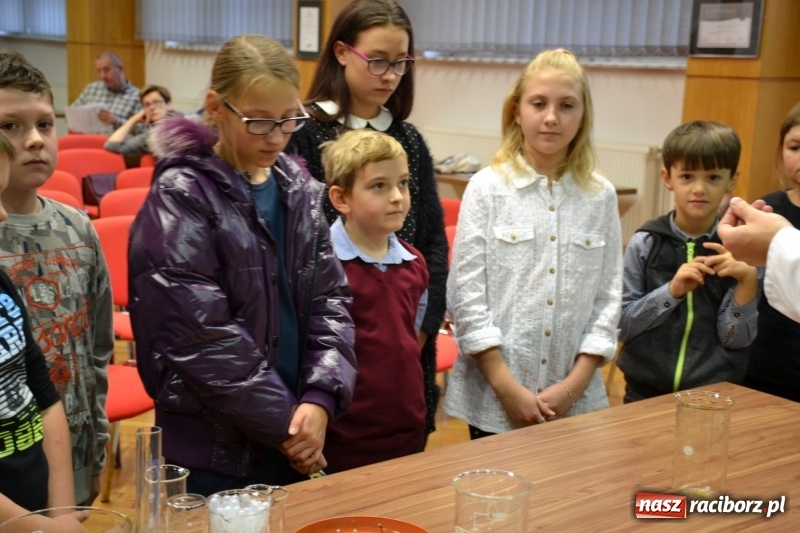 Zdjęcie w galerii na portalu naszraciborz.pl: Najmłodsi studenci gminy Krzyżanowice zainaugurowali rok akademicki  wiadomości z regionu