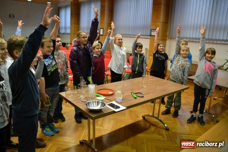 Zdjęcie w galerii na portalu naszraciborz.pl: Najmłodsi studenci gminy Krzyżanowice zainaugurowali rok akademicki  wiadomości z regionu