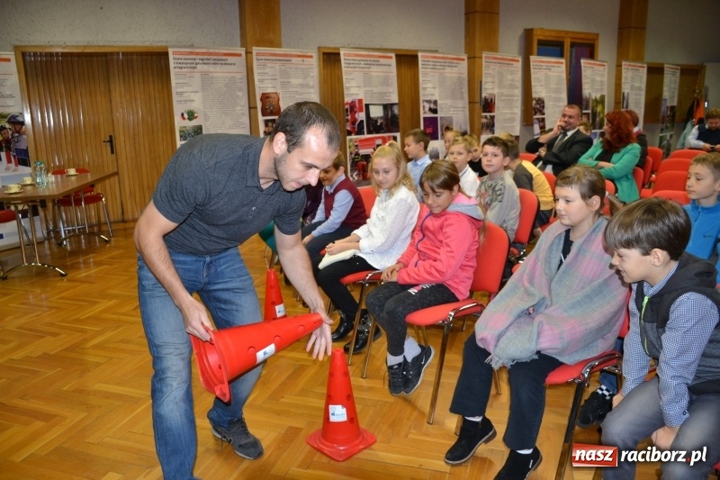 Zdjęcie w galerii na portalu naszraciborz.pl: Najmłodsi studenci gminy Krzyżanowice zainaugurowali rok akademicki  wiadomości z regionu