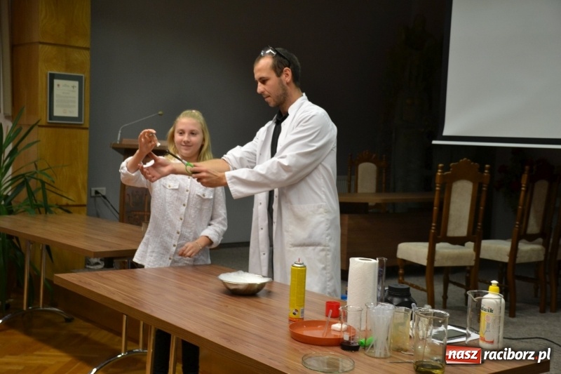 Zdjęcie w galerii na portalu naszraciborz.pl: Najmłodsi studenci gminy Krzyżanowice zainaugurowali rok akademicki  wiadomości z regionu