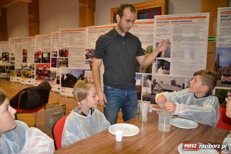 Zdjęcie w galerii na portalu naszraciborz.pl: Najmłodsi studenci gminy Krzyżanowice zainaugurowali rok akademicki  wiadomości z regionu