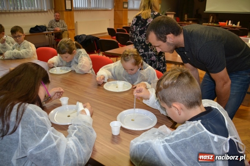Zdjęcie w galerii na portalu naszraciborz.pl: Najmłodsi studenci gminy Krzyżanowice zainaugurowali rok akademicki  wiadomości z regionu