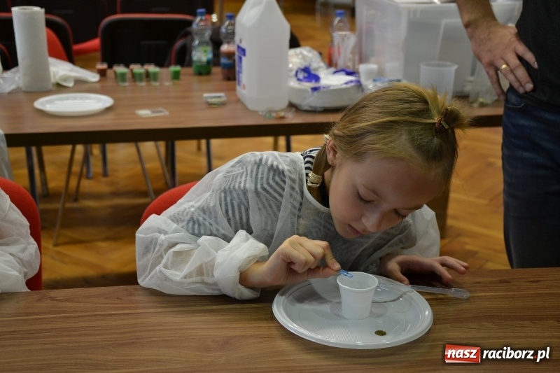 Zdjęcie w galerii na portalu naszraciborz.pl: Najmłodsi studenci gminy Krzyżanowice zainaugurowali rok akademicki  wiadomości z regionu