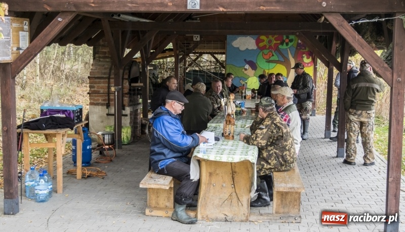 Zdjęcie w galerii na portalu naszraciborz.pl: Babiczok zakończył sezon zawodami metodą spinningową  wiadomości z regionu