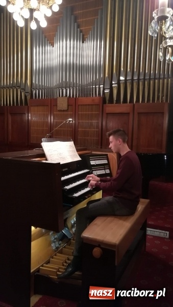Zdjęcie w galerii na portalu naszraciborz.pl: Organiści z naszego powiatu z sukcesem zagrali w Opawie  wiadomości z regionu