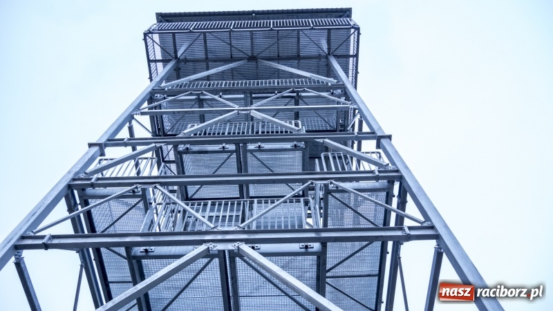 Zdjęcie w galerii na portalu naszraciborz.pl: Gotowa jest platformowa widokowa w Oborze i wieża w Pietrowicach Wielkich  wiadomości z regionu