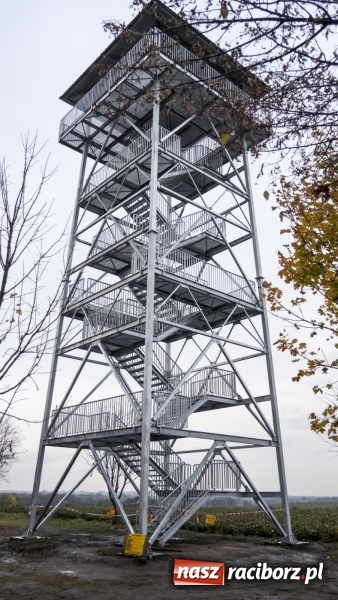 Zdjęcie w galerii na portalu naszraciborz.pl: Gotowa jest platformowa widokowa w Oborze i wieża w Pietrowicach Wielkich  wiadomości z regionu