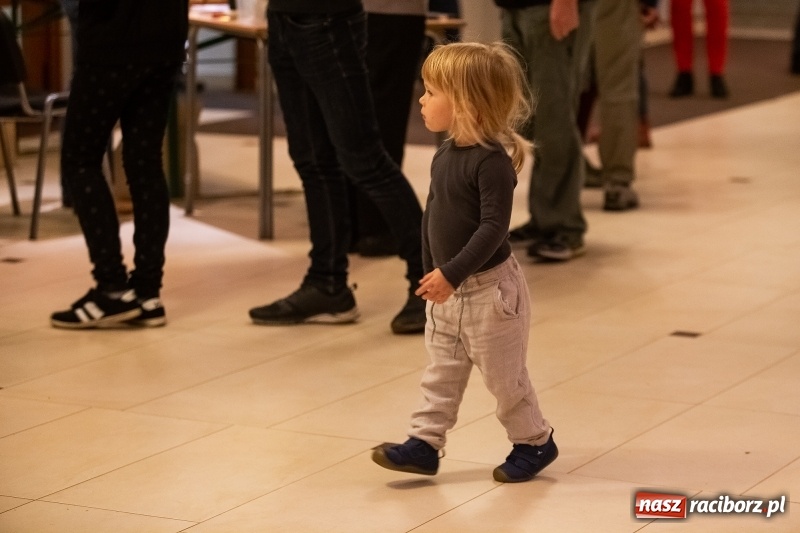 Zdjęcie w galerii na portalu naszraciborz.pl: XV edycja Festiwalu Wiatraki. Na finał spotkanie z Krzysztofem Wielickim wiadomości z regionu