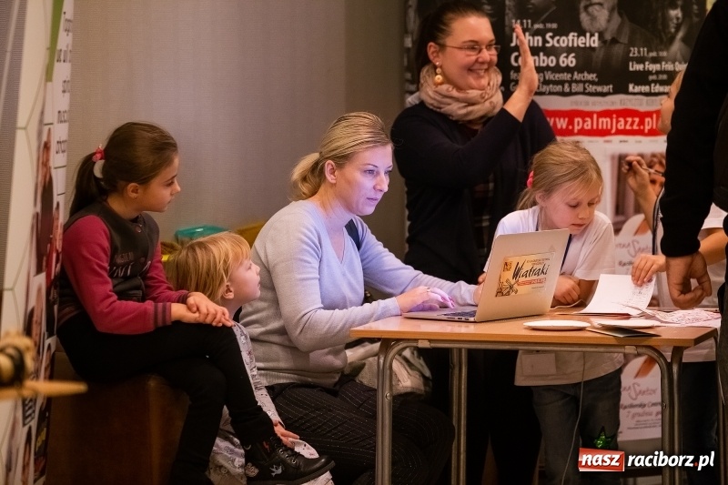 Zdjęcie w galerii na portalu naszraciborz.pl: XV edycja Festiwalu Wiatraki. Na finał spotkanie z Krzysztofem Wielickim wiadomości z regionu