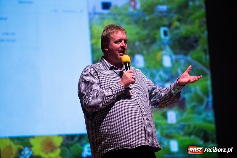 Zdjęcie w galerii na portalu naszraciborz.pl: XV edycja Festiwalu Wiatraki. Na finał spotkanie z Krzysztofem Wielickim wiadomości z regionu