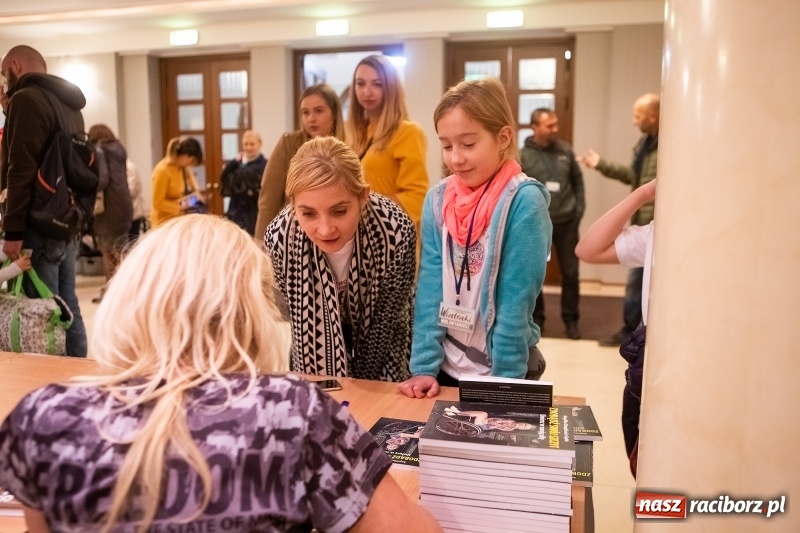 Zdjęcie w galerii na portalu naszraciborz.pl: XV edycja Festiwalu Wiatraki. Na finał spotkanie z Krzysztofem Wielickim wiadomości z regionu
