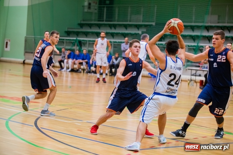 Zdjęcie w galerii na portalu naszraciborz.pl: Kolejne cenne zwycięstwo koszykarzy Ofensywy. GTK Gliwice pokonany wiadomości z regionu