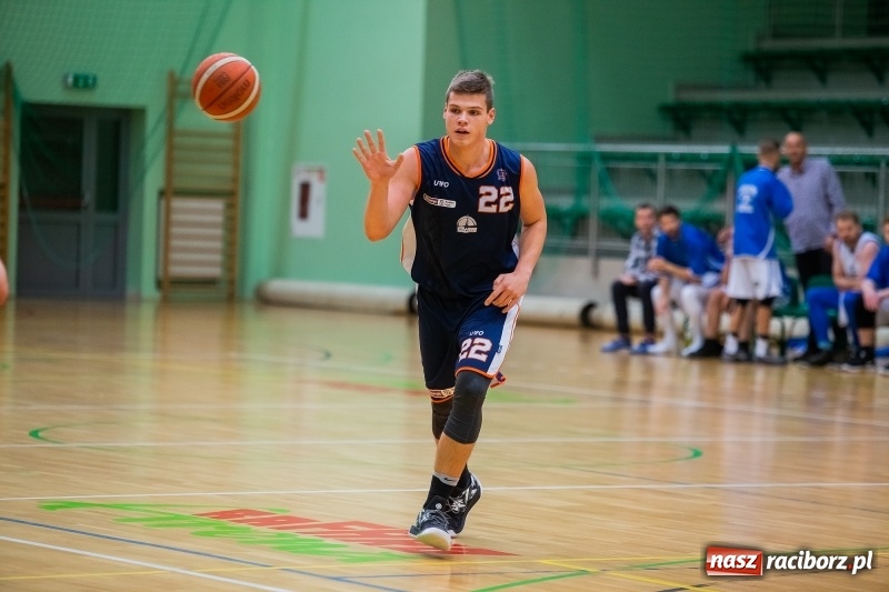 Zdjęcie w galerii na portalu naszraciborz.pl: Kolejne cenne zwycięstwo koszykarzy Ofensywy. GTK Gliwice pokonany wiadomości z regionu
