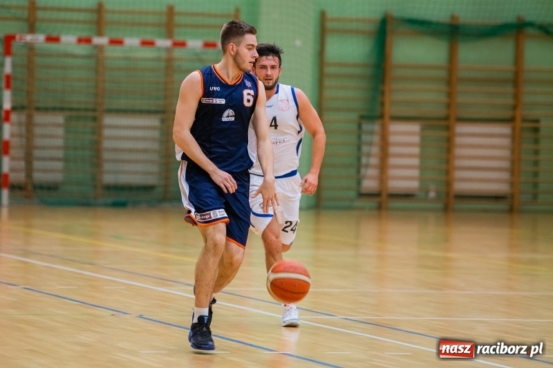 Zdjęcie w galerii na portalu naszraciborz.pl: Kolejne cenne zwycięstwo koszykarzy Ofensywy. GTK Gliwice pokonany wiadomości z regionu