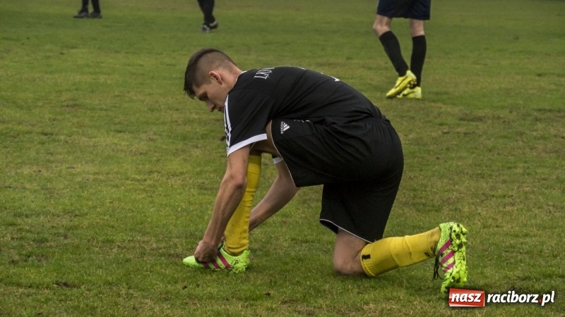 Zdjęcie w galerii na portalu naszraciborz.pl: Markowice zasłużenie wygrywają mecz na szczycie wiadomości z regionu