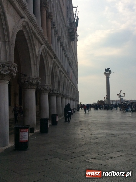 Zdjęcie w galerii na portalu naszraciborz.pl: Uczniowie ZSO nr 1 we Włoszech wiadomości z regionu