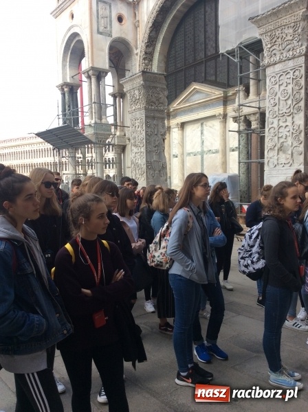 Zdjęcie w galerii na portalu naszraciborz.pl: Uczniowie ZSO nr 1 we Włoszech wiadomości z regionu