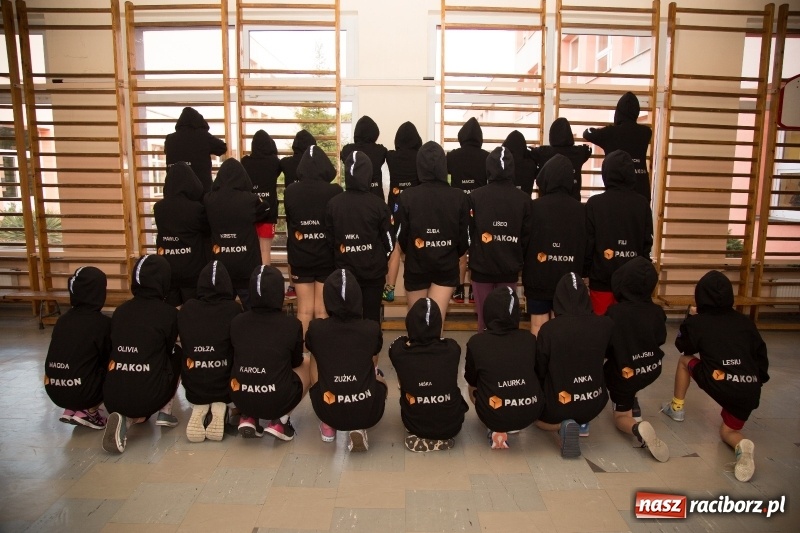 Zdjęcie w galerii na portalu naszraciborz.pl: Wyjątkowe wydarzenie w Szkole Podstawowej nr 15 wiadomości z regionu