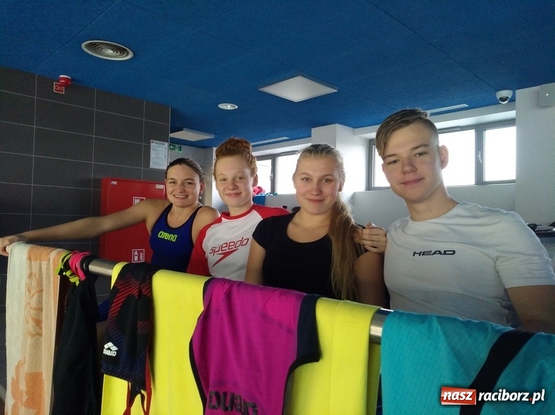 Zdjęcie w galerii na portalu naszraciborz.pl: Pływanie. Pierwsze zawody z cyklu Grand Prix Polski wiadomości z regionu