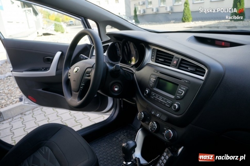 Zdjęcie w galerii na portalu naszraciborz.pl: Nowe radiowozy raciborskiej drogówki  wiadomości z regionu