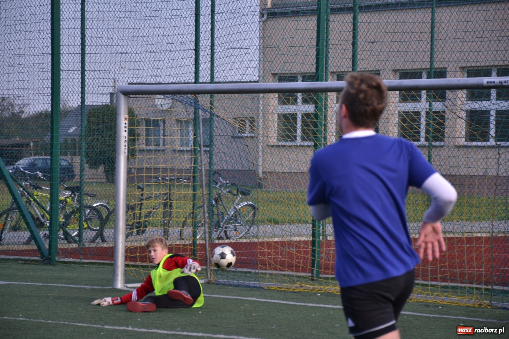 Zdjęcie w galerii na portalu naszraciborz.pl: W Krzyżanowicach szukali piłkarskich talentów wiadomości z regionu