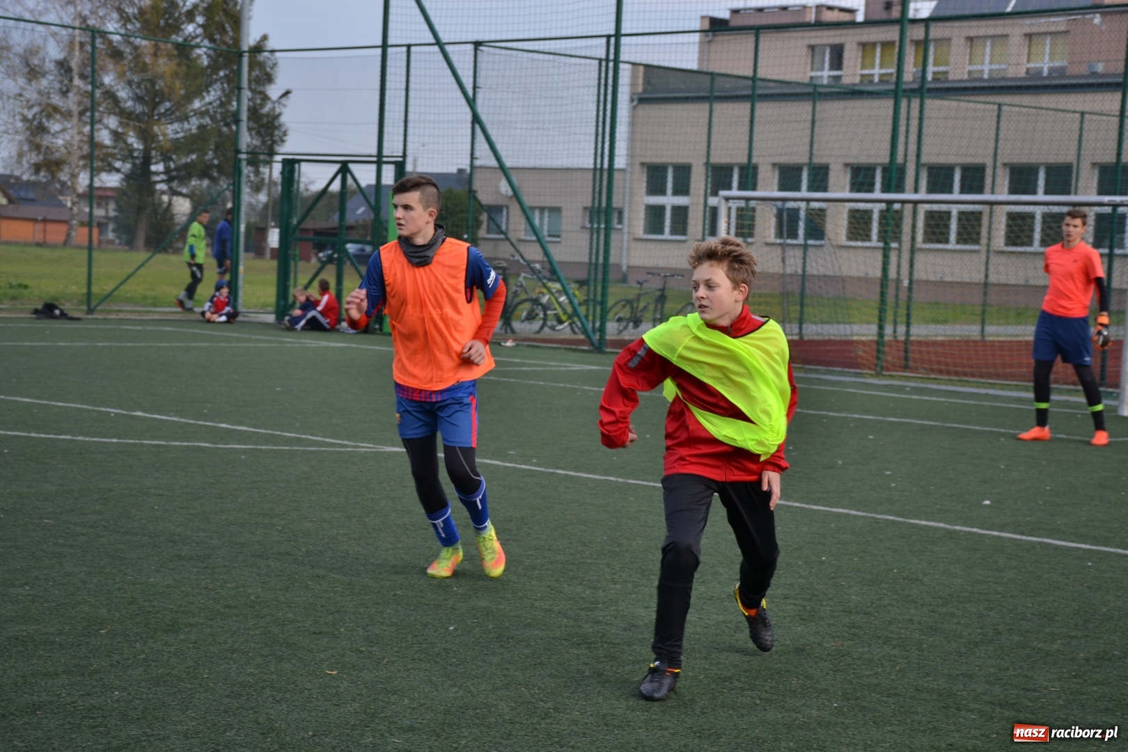 Zdjęcie w galerii na portalu naszraciborz.pl: W Krzyżanowicach szukali piłkarskich talentów wiadomości z regionu