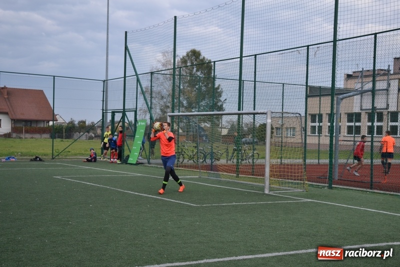 Zdjęcie w galerii na portalu naszraciborz.pl: W Krzyżanowicach szukali piłkarskich talentów wiadomości z regionu
