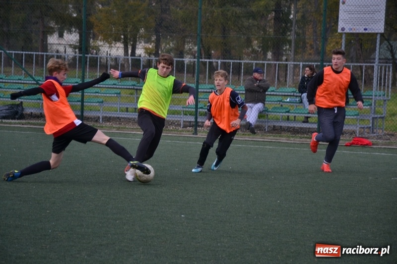 Zdjęcie w galerii na portalu naszraciborz.pl: W Krzyżanowicach szukali piłkarskich talentów wiadomości z regionu