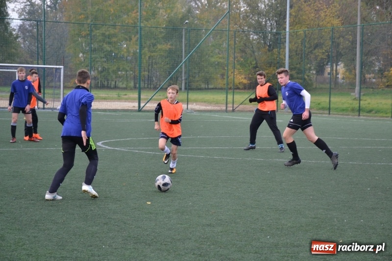 Zdjęcie w galerii na portalu naszraciborz.pl: W Krzyżanowicach szukali piłkarskich talentów wiadomości z regionu