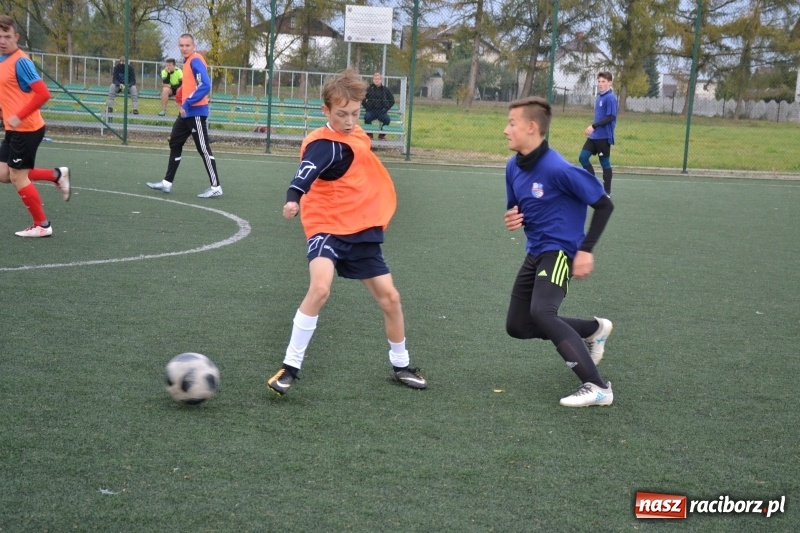 Zdjęcie w galerii na portalu naszraciborz.pl: W Krzyżanowicach szukali piłkarskich talentów wiadomości z regionu