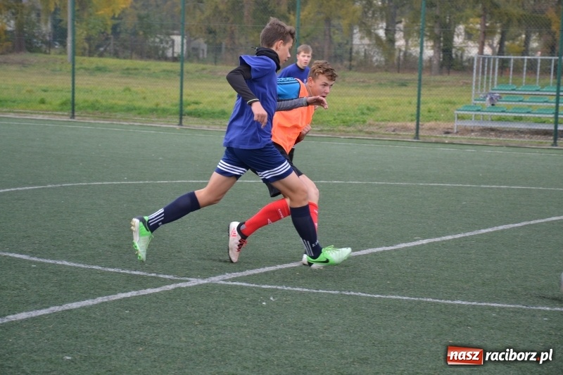 Zdjęcie w galerii na portalu naszraciborz.pl: W Krzyżanowicach szukali piłkarskich talentów wiadomości z regionu