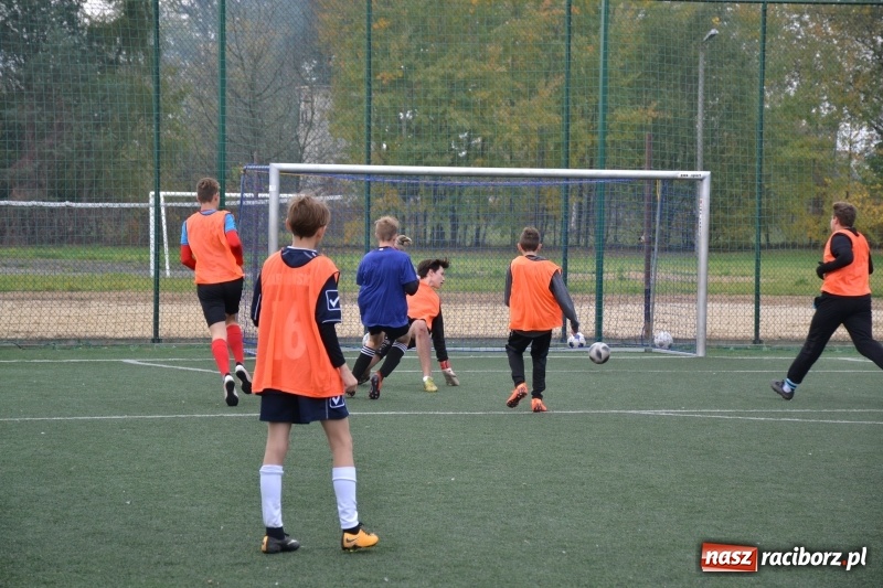 Zdjęcie w galerii na portalu naszraciborz.pl: W Krzyżanowicach szukali piłkarskich talentów wiadomości z regionu