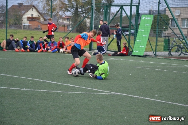 Zdjęcie w galerii na portalu naszraciborz.pl: W Krzyżanowicach szukali piłkarskich talentów wiadomości z regionu