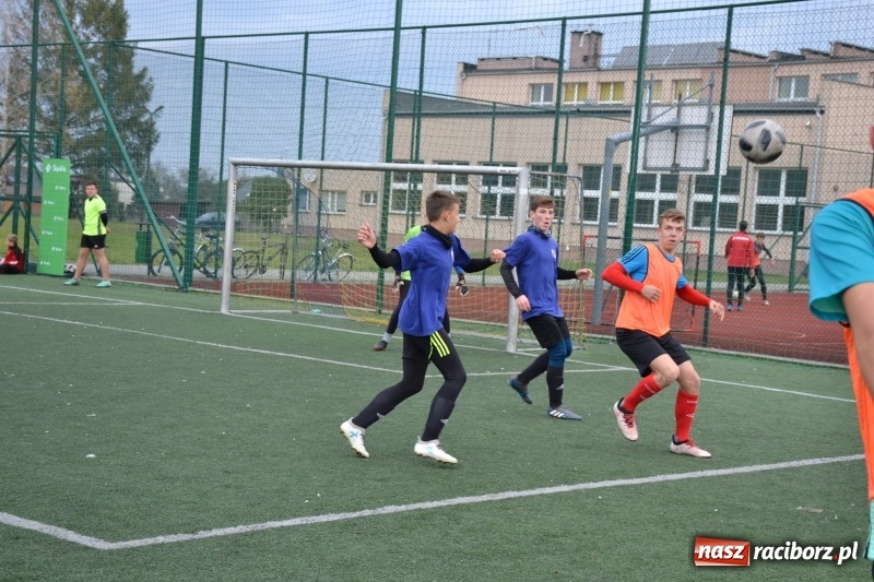 Zdjęcie w galerii na portalu naszraciborz.pl: W Krzyżanowicach szukali piłkarskich talentów wiadomości z regionu