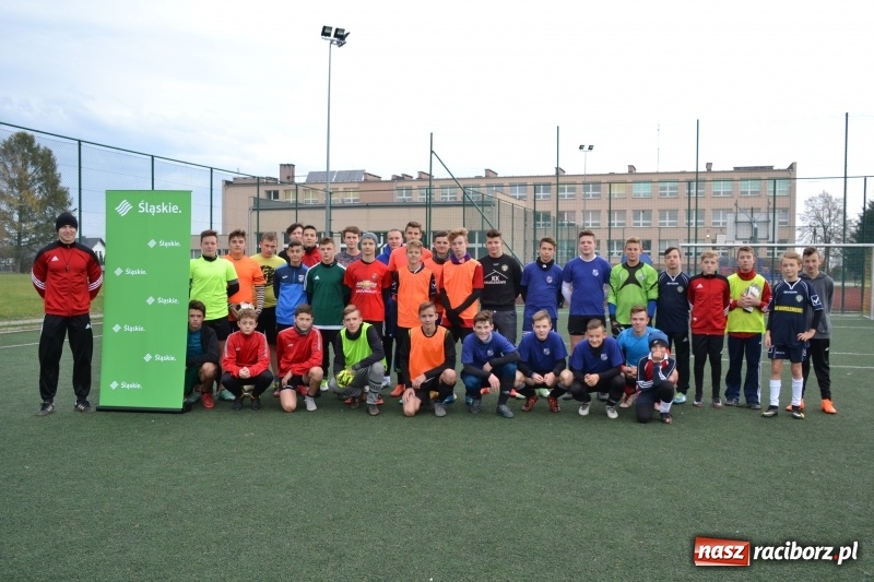 Zdjęcie w galerii na portalu naszraciborz.pl: W Krzyżanowicach szukali piłkarskich talentów wiadomości z regionu