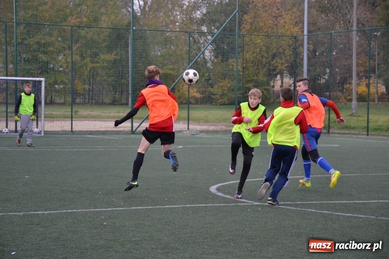 Zdjęcie w galerii na portalu naszraciborz.pl: W Krzyżanowicach szukali piłkarskich talentów wiadomości z regionu
